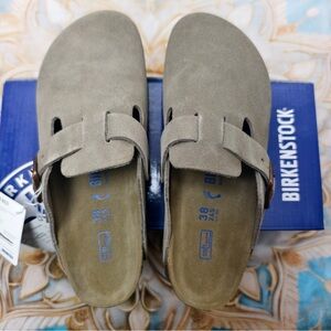 Women's Taupe Suede Birkenstock Boston Shoes - Narrow Fit
